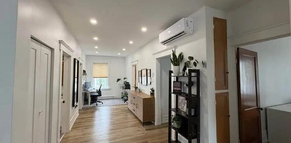 5-1/2 à louer Montréal-Est - Photo 2