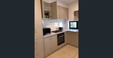 STUDENT ACCOMMODATION - 200m Walk to UQ St Lucia - Photo 4