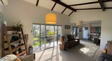 TIDY AND INVITING THREE BEDROOM HOME - Photo 3