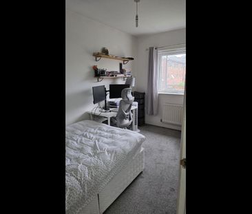 3 Bed Semi-Detached House, Bankwell Street, M15 - Photo 6