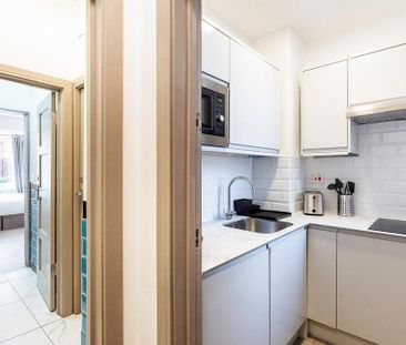 Studio to rent - Photo 6