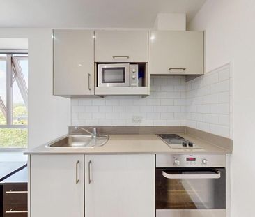 Studio to rent - Photo 4