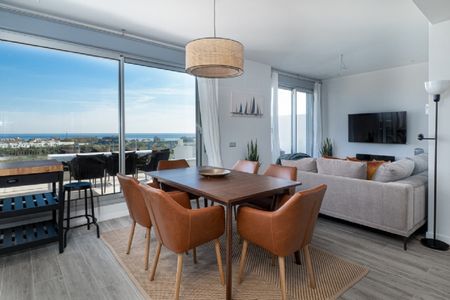 3 Bedroom Apartment For Rent in Cancelada, Málaga - Photo 4