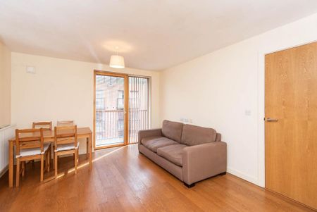 1 bedroom apartment to rent - Photo 2