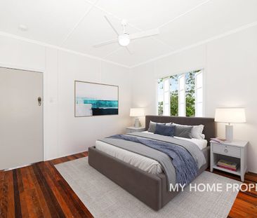 DO YOU NEED OUTDOOR SPACE? LARGE BLOCK - FULLY FENCED - Photo 3