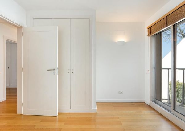 3 Bedroom Apartment with a view, Alto de Santa Catarina, Oeiras