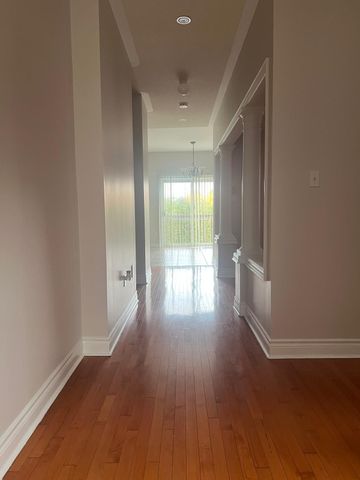 For Lease - 104 Bonistel Crescent Unit# Main and 2nd Floor, Brampton, Ontario - Photo 4