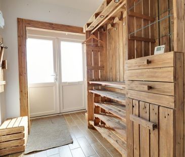 3 bedroom terraced house to rent - Photo 2