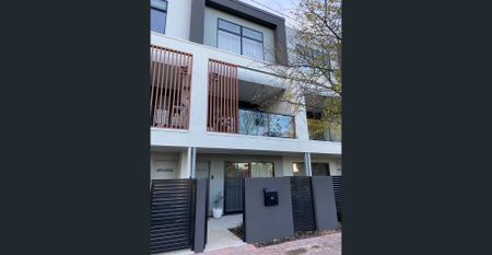 MODERN, STUNNING & THREE LEVELS OF SHEER SPACE! - Photo 4