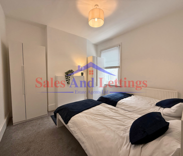 3 bedroom maisonette to rent - Photo 4