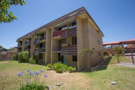 17/58 King George Street, Victoria Park WA 6100 - House For Rent | Domain - Photo 4