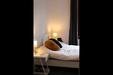 2 Bed Flat, Regent Moray Street, G3 - Photo 4