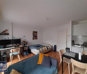 Location Appartement 1 pièce 27m² LAVAL 53000 - Photo 3