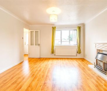 3 bedroom detached house to rent - Photo 2