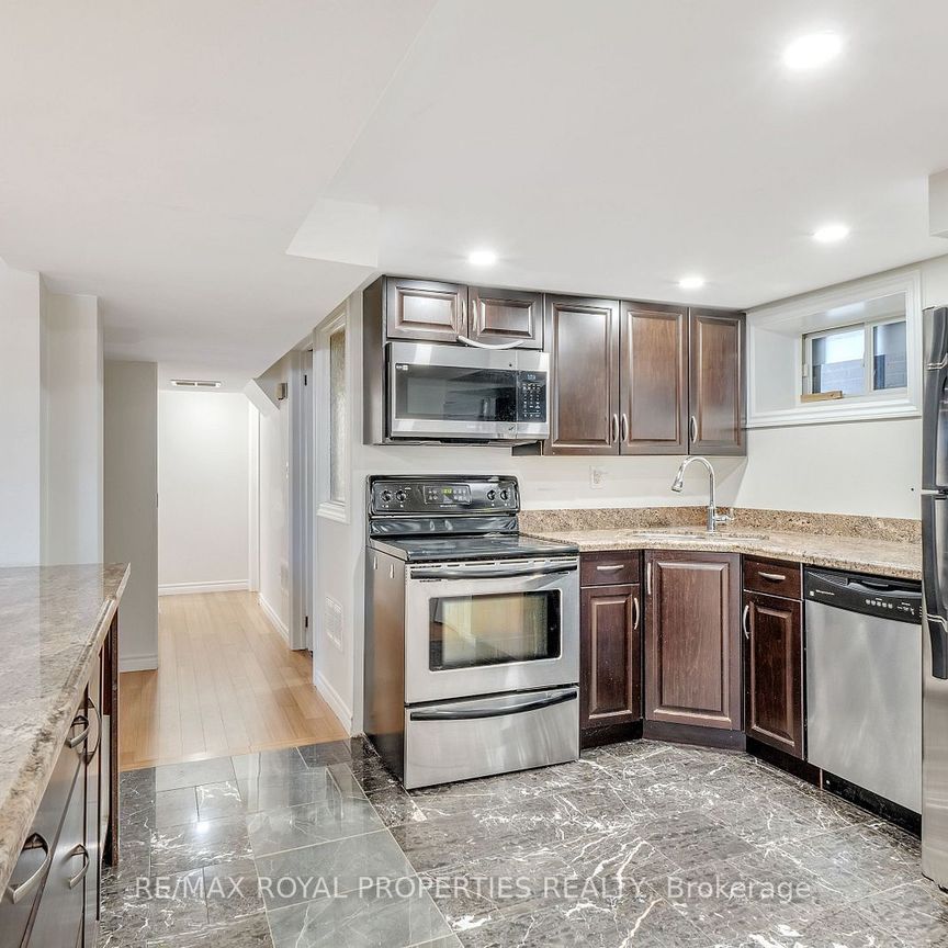 For Lease - 79 Kencliff Crescent, Toronto, Ontario - Photo 1