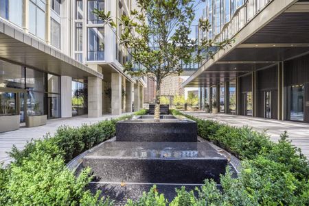 Nine Elms Lane River Park Tower SW8 - Photo 2