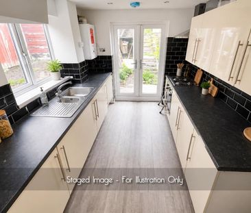 3 bedroom semi-detached house to rent - Photo 6