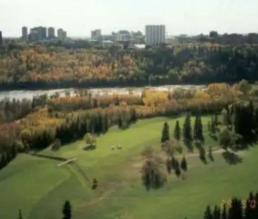 "GREAT CITY,RIVER, GOLF COURSE VIEW,Renovated, GREAT LOCATION! STEP... - Photo 1