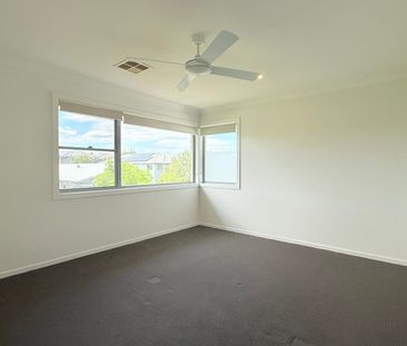 30 Ascent st, Rochedale, Qld 4123 - Photo 3