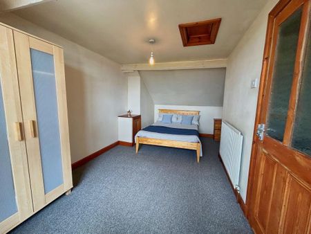 3 bedroom house share to rent - Photo 4