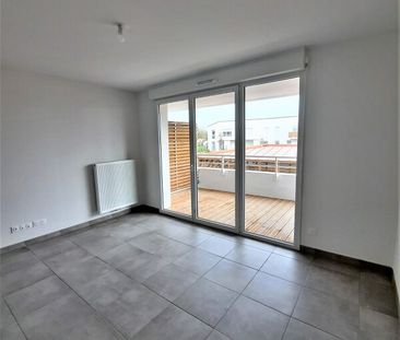 Location Appartement 2 pièces 42m² BASSENS 33530 - Photo 3