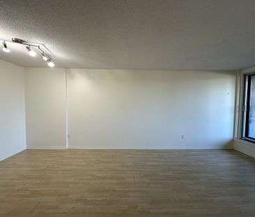 For Lease - 1177 Belanger Avenue Unit# 312, Billings Bridge - River... - Photo 1