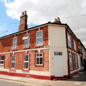 House share to rent - Photo 3