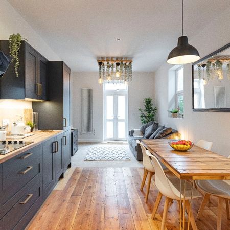 1 bedroom terraced to rent Fawcett Road, Southsea, Hampshire, PO4 - Photo 3