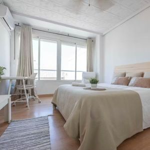 Carrer de Mistral, Valencia, Valencian Community 46020 - Photo 3