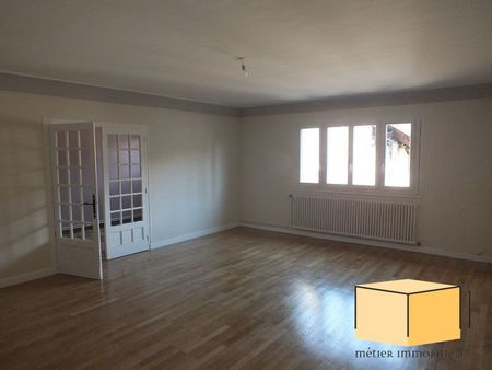 Location Appartement 3 pièces 99m² BELLEY 01300 - Photo 2