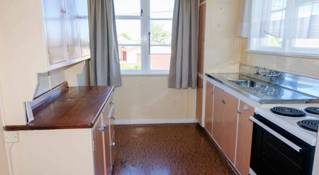 ONE BEDROOM TOWNHOUSE - Photo 5