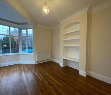 West Street, Scarborough, YO11 - Photo 5