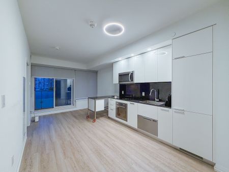 For Lease - 75 Canterbury Place Unit# 812, Toronto, Ontario - Photo 5