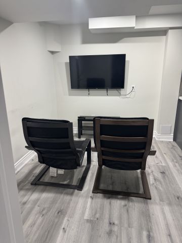 For Lease - 19 Manzanita Crescent Unit# Basement, Brampton, Ontario - Photo 2