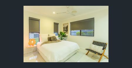 BEAUTIFUL LARGE HOME IN GLENELLA - Photo 5