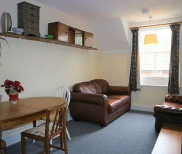 Ethelbert Road, Canterbury - Photo 1