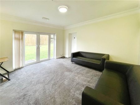 Barrsbrook, Guildford Road - Photo 2