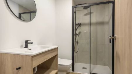 Residence for rent in Valverde, bills included - Photo 3