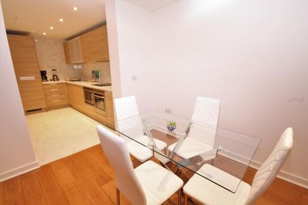 2 bedroom apartment to rent - Photo 3