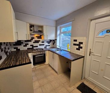 Aireville Grove, Shipley, BD18 - Photo 6