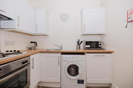 0233L Earlston Place, Edinburgh, EH7 5SU - Photo 5