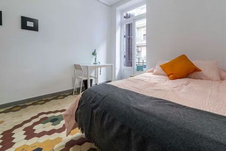 Carrer de Buenos Aires, Valencia, Valencian Community 46004 - Photo 3