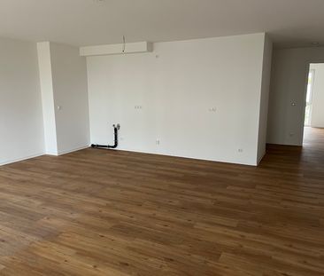 Moderne Familienwohnung in Wiesbaden-Delkenheim! - Photo 4