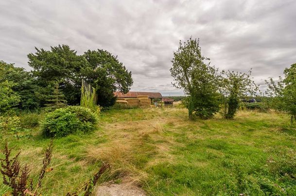 Wheatley Road, Forest Hill, Oxford, Oxfordshire, OX33 - Photo 1