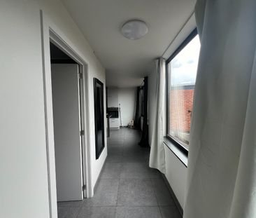 Appartement met zeer ruim terras in hartje Lommel! - Foto 2