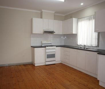 14 Eva Street, Clayton VIC 3168 - House For Rent | Domain - Photo 5