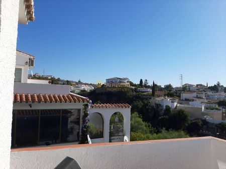 LONG SEASON. NICE APARTMENT FOR RENT IN FUENGIROLA - Photo 2