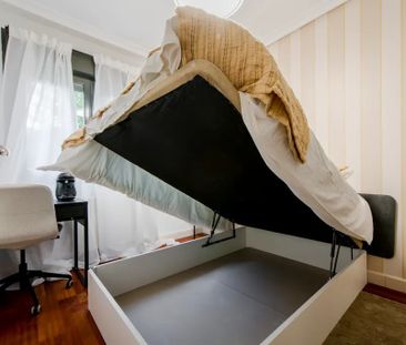 Calle del Castillo, Madrid, Community of Madrid 28010 - Photo 5