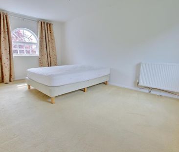 3 bedroom terraced house to rent - Photo 6