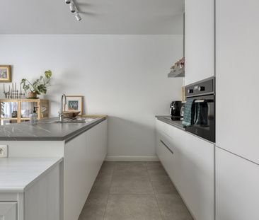 Comfortabel appartement met 2 slaapkamers en ruim terras - Photo 5